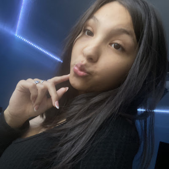azaliae7381